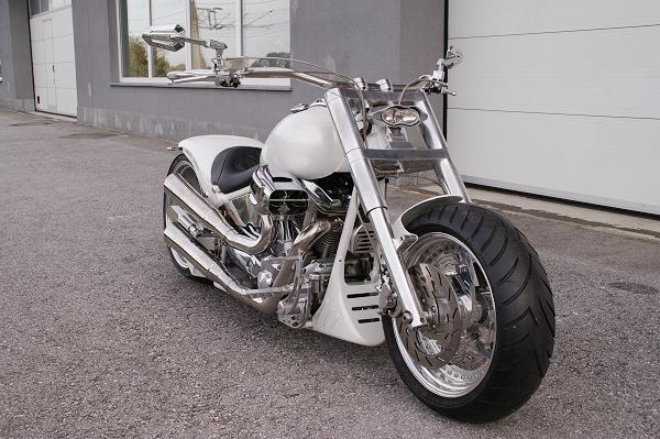 Yamaha XV 1600 Wild Star “White Evolution